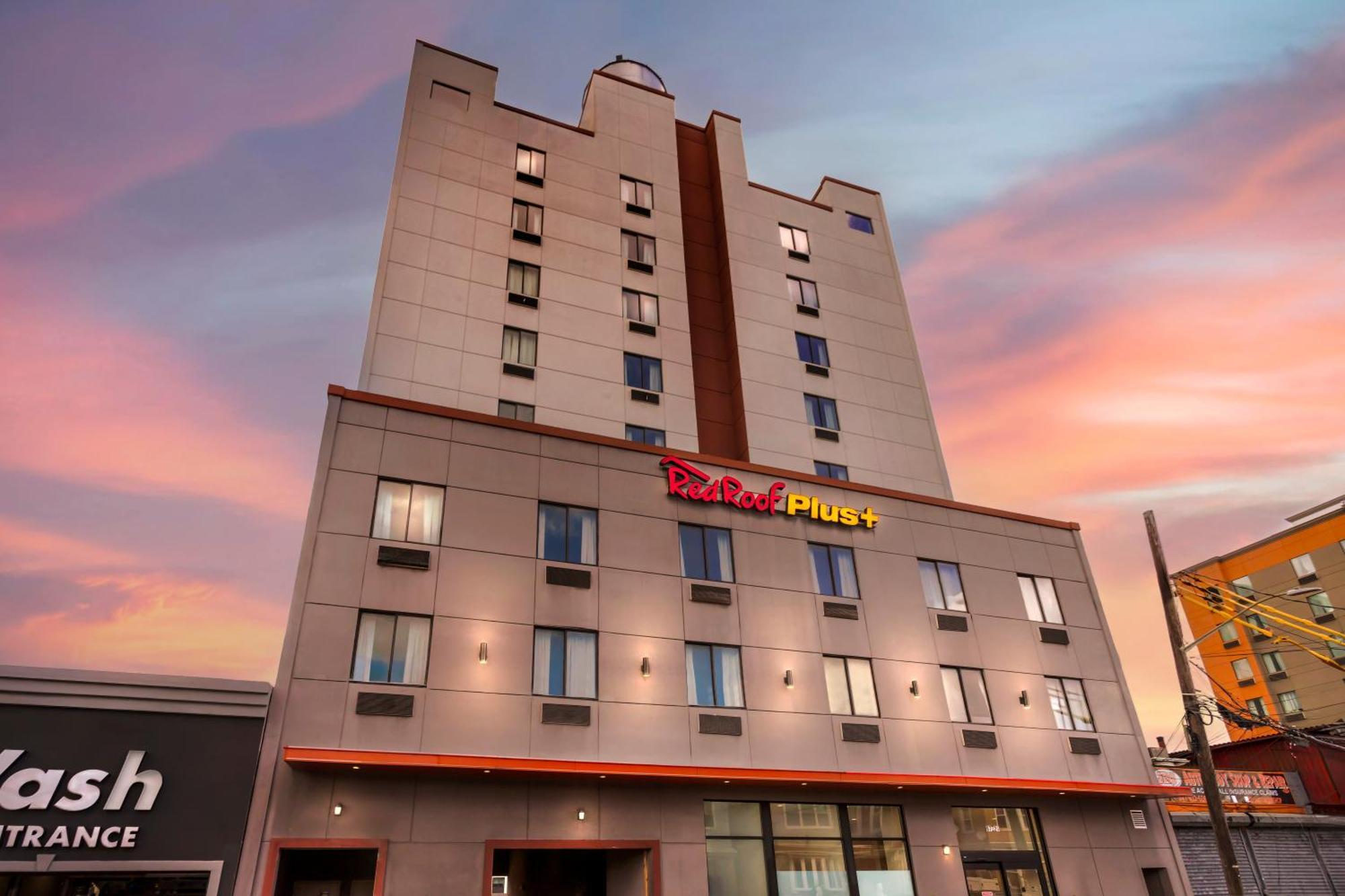 ניו יורק Red Roof Inn Plus Jamaica, Ny - Jfk Airport מראה חיצוני תמונה