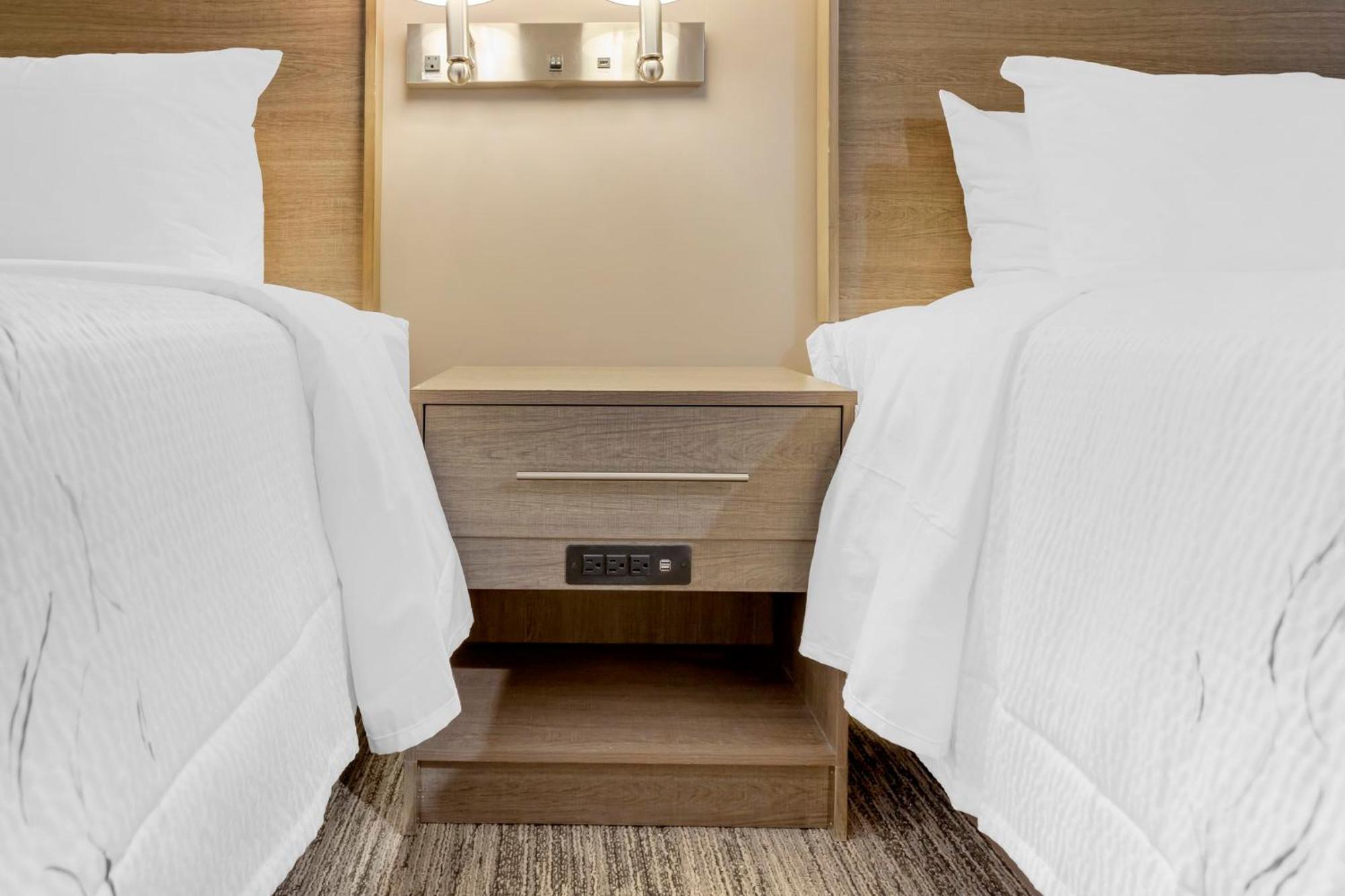 ניו יורק Red Roof Inn Plus Jamaica, Ny - Jfk Airport מראה חיצוני תמונה