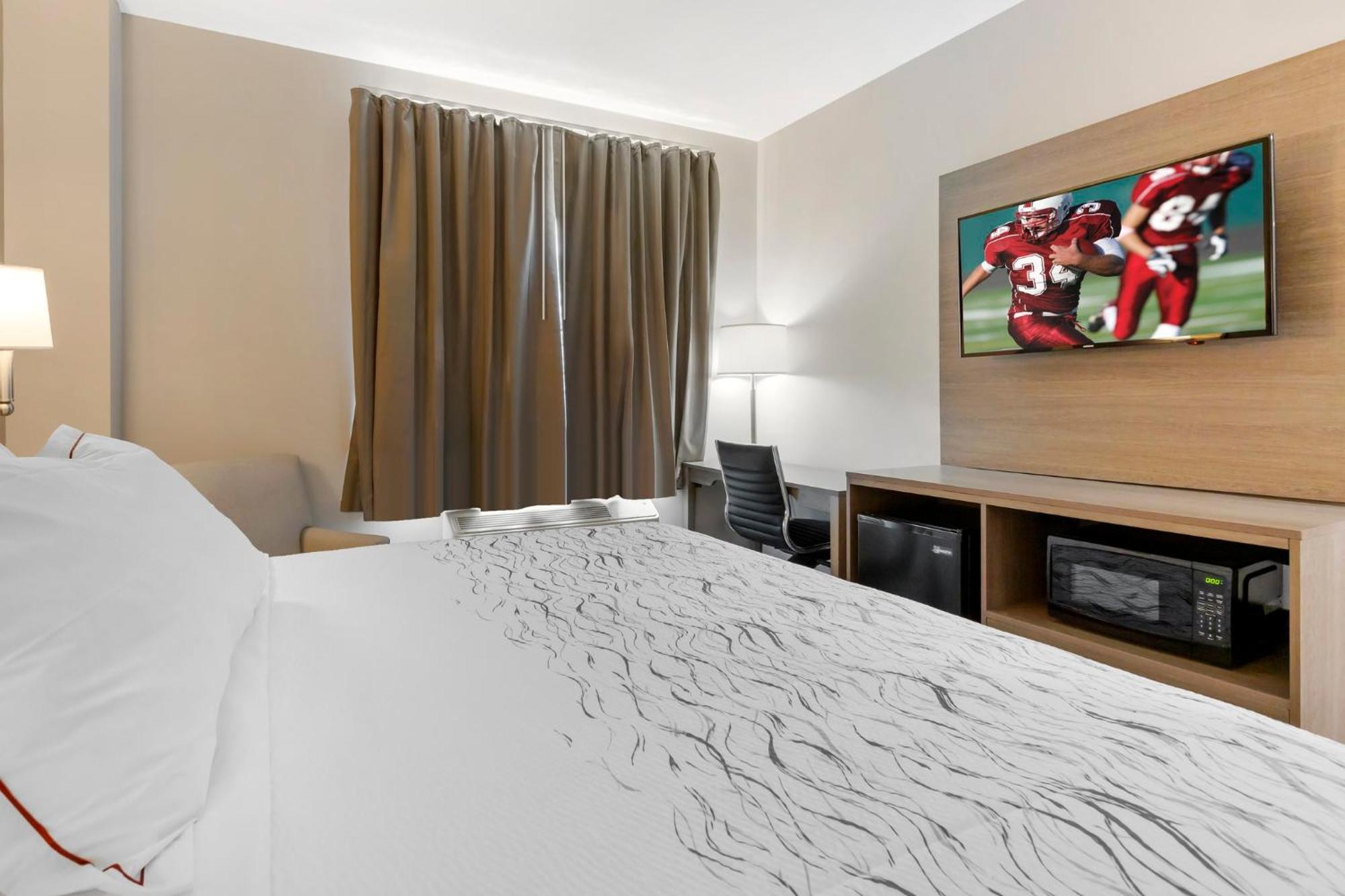 ניו יורק Red Roof Inn Plus Jamaica, Ny - Jfk Airport מראה חיצוני תמונה