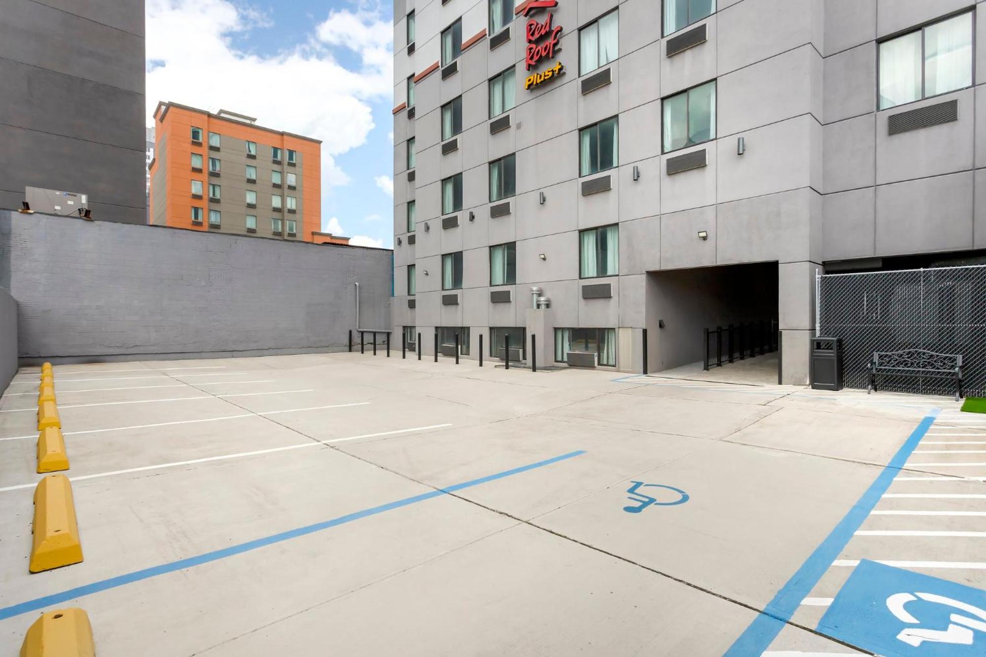 ניו יורק Red Roof Inn Plus Jamaica, Ny - Jfk Airport מראה חיצוני תמונה