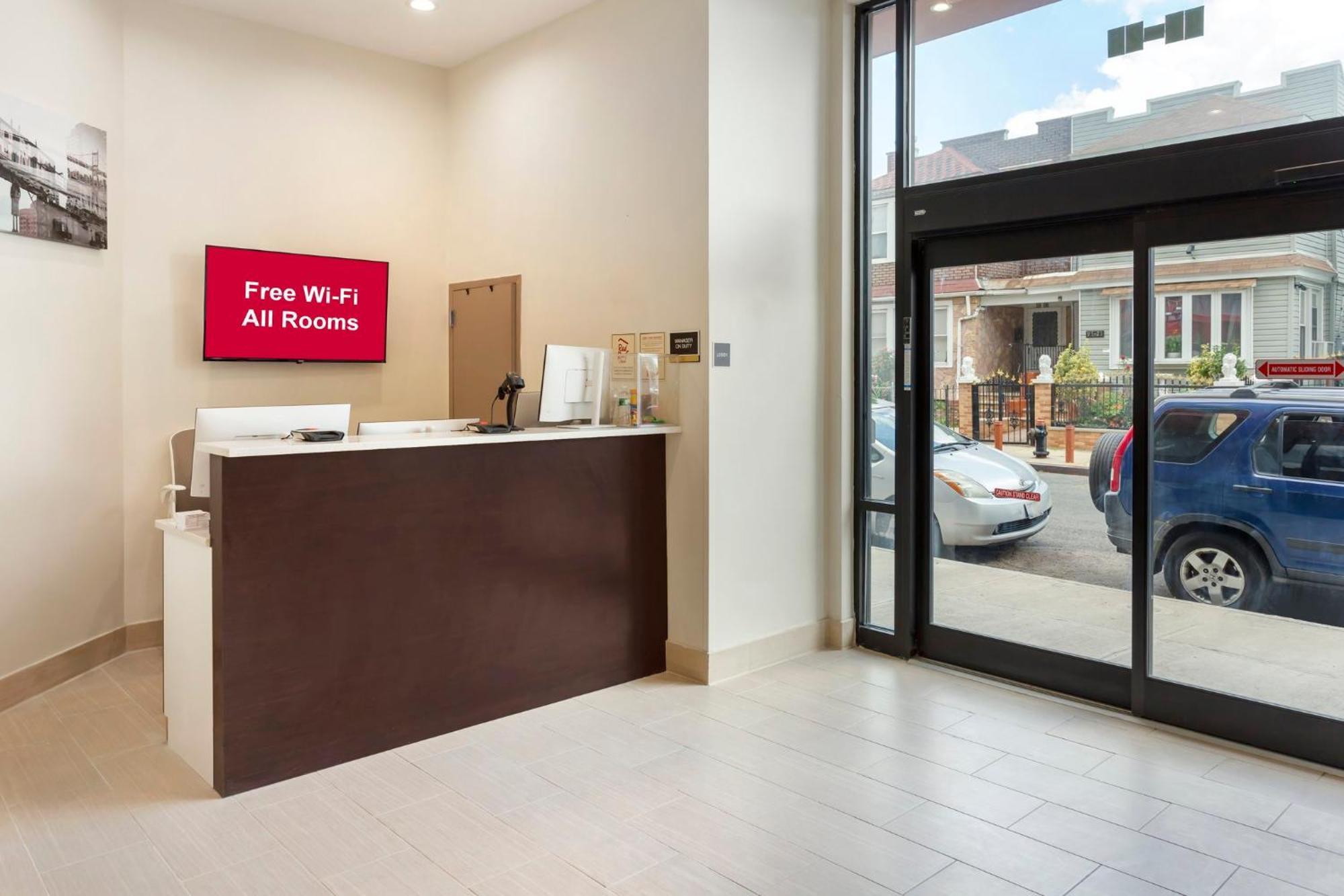 ניו יורק Red Roof Inn Plus Jamaica, Ny - Jfk Airport מראה חיצוני תמונה
